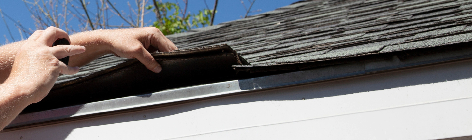 roof inspection breadcrumb hero
